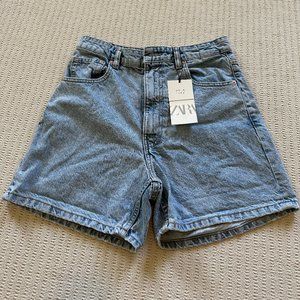 Zara High Rise Mom Fit Denim Shorts (Mom Fit) - Size 28 (6) - New With Tags